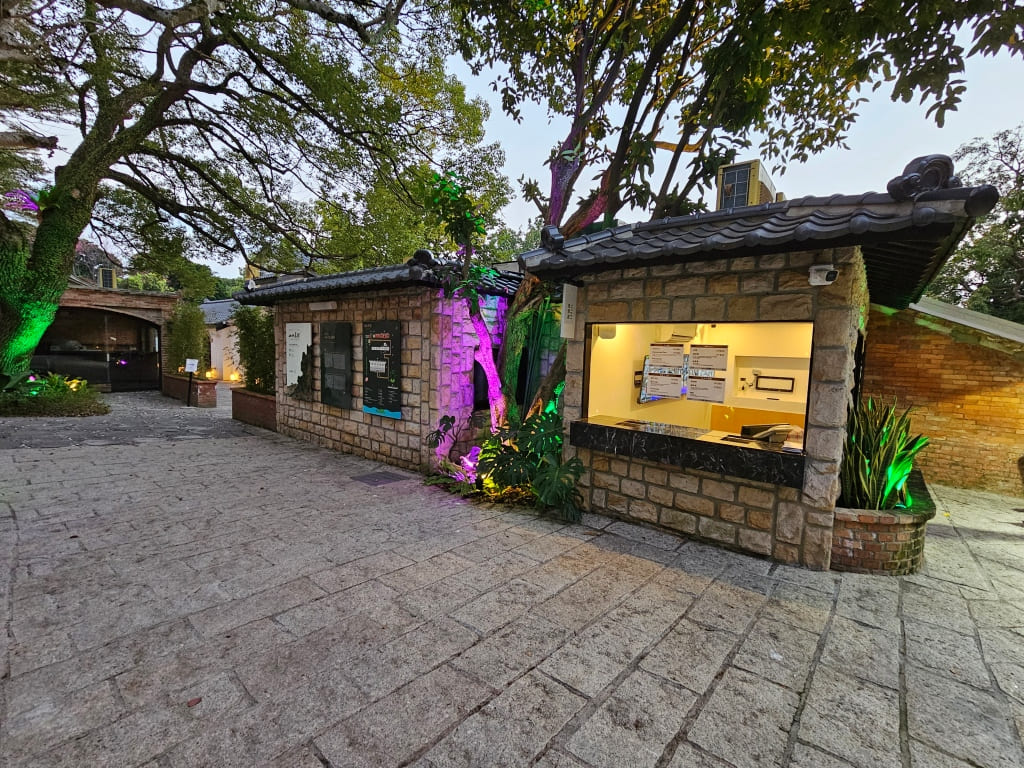 巫登益美術館